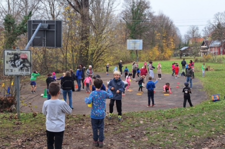 Bewegung, Spiel & Spa� in Kita und Schule